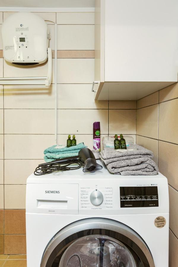 Apartament Αθήνα/ Κέντρο Δίπλα Στα Νοσοκομεία & Τα Αξιοθέατα Zewnętrze zdjęcie