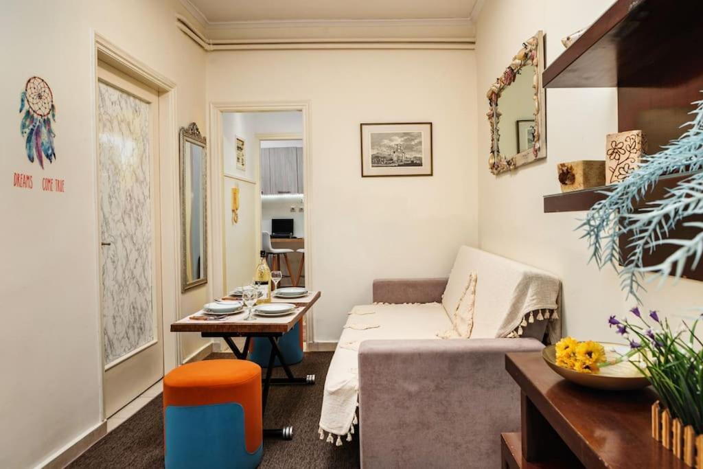 Apartament Αθήνα/ Κέντρο Δίπλα Στα Νοσοκομεία & Τα Αξιοθέατα Zewnętrze zdjęcie